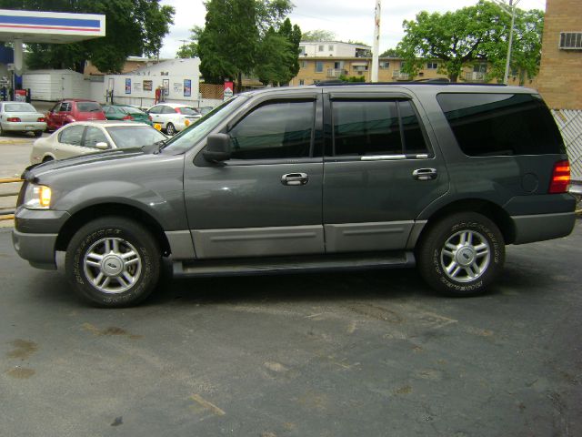 2003 Ford Expedition MOON BOSE Quads