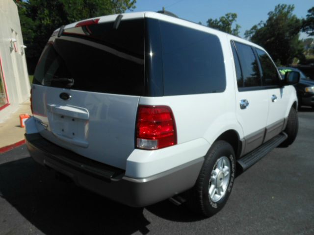 2003 Ford Expedition 2dr HB Man Spec