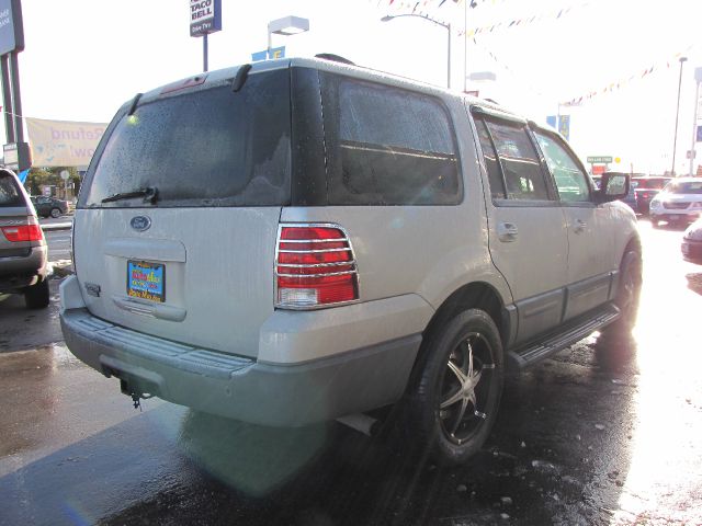 2003 Ford Expedition MOON BOSE Quads