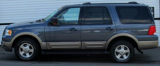 2003 Ford Expedition E320 - Extra Sharp