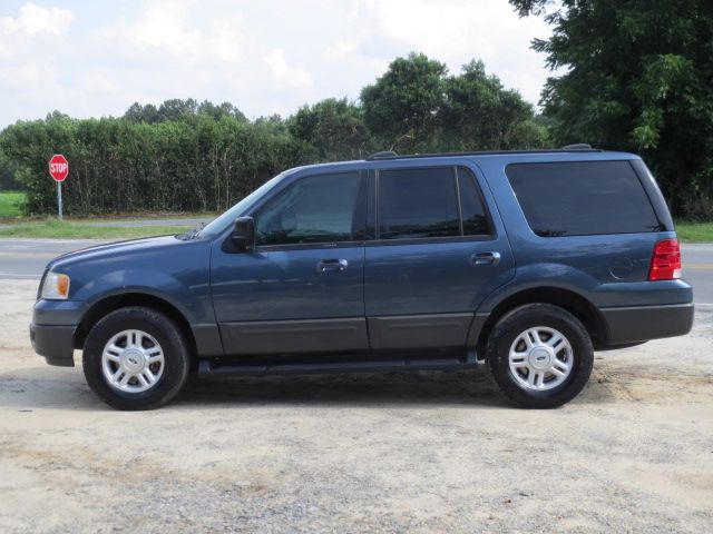 2003 Ford Expedition 2dr HB Man Spec