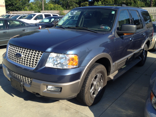 2003 Ford Expedition E320 - Extra Sharp