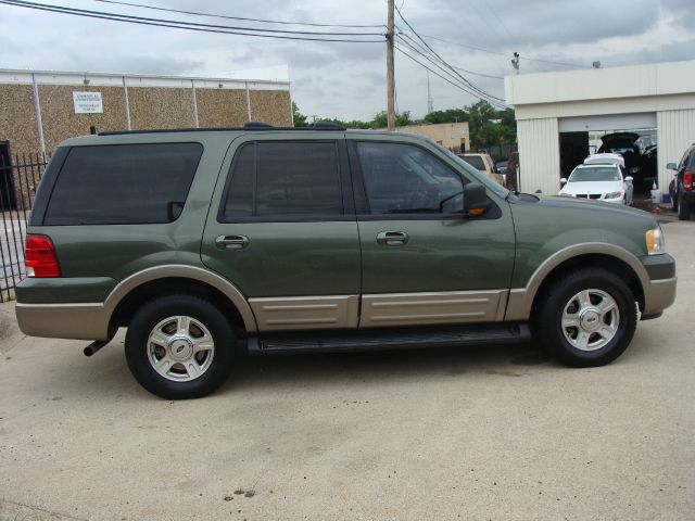 2003 Ford Expedition MOON BOSE Quads