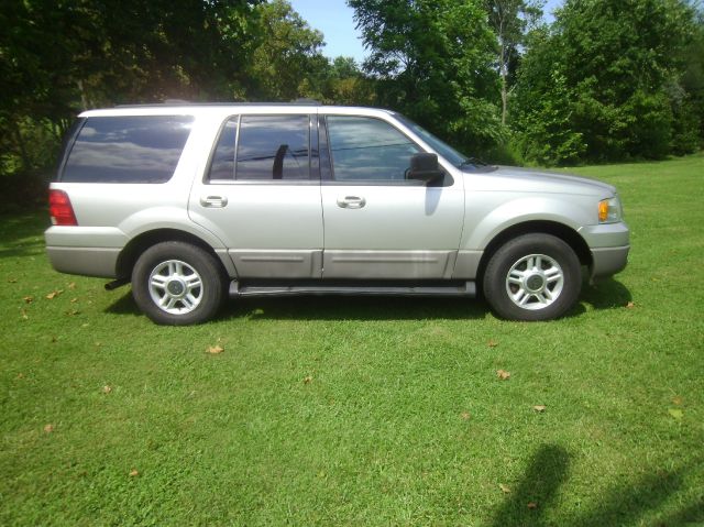 2003 Ford Expedition MOON BOSE Quads