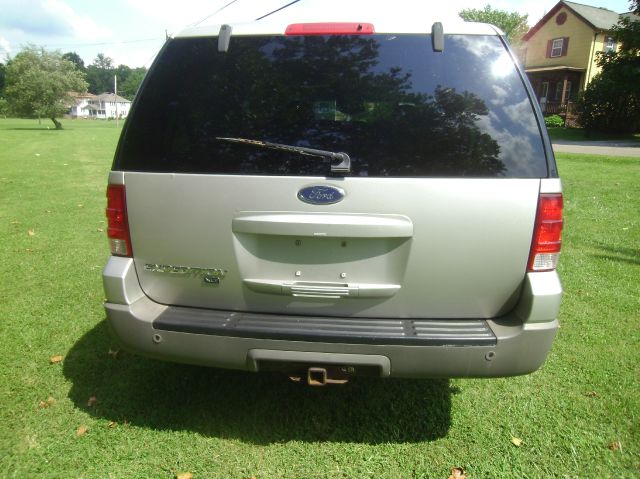 2003 Ford Expedition MOON BOSE Quads