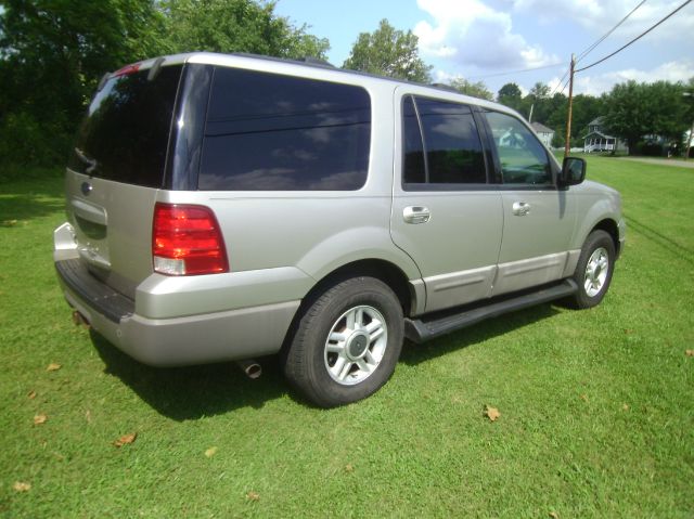 2003 Ford Expedition MOON BOSE Quads