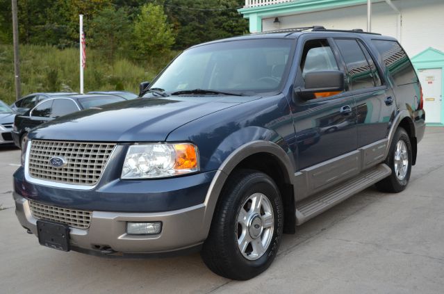 2003 Ford Expedition E320 - Extra Sharp