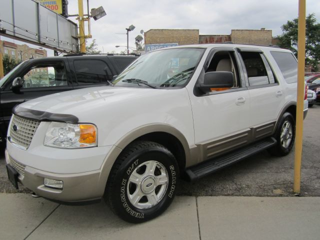 2003 Ford Expedition E320 - Extra Sharp