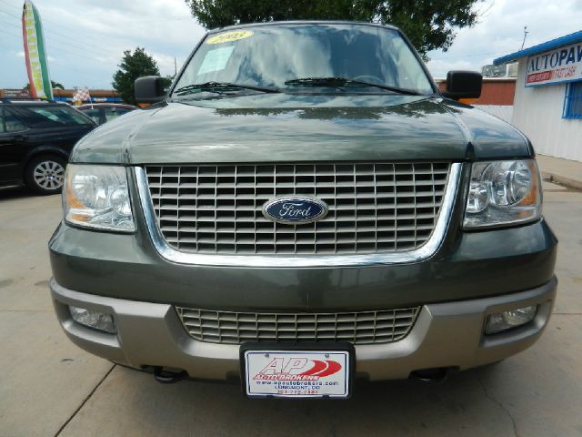 2003 Ford Expedition E320 - Extra Sharp