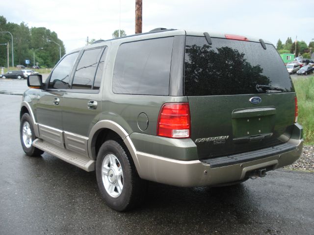 2003 Ford Expedition 2dr Reg Cab 140.5 Inch WB ST Truck