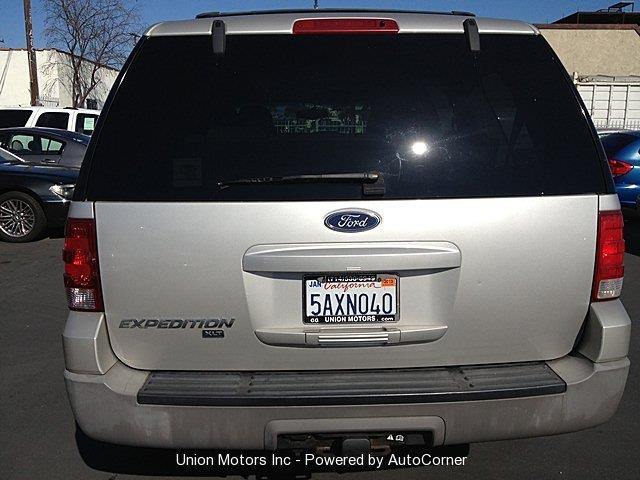 2003 Ford Expedition Unknown