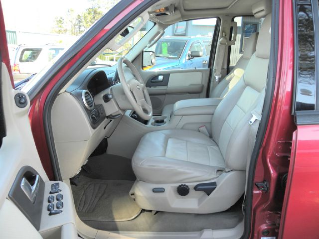 2003 Ford Expedition E320 - Extra Sharp