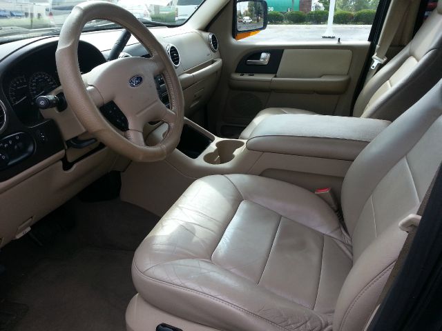 2003 Ford Expedition MOON BOSE Quads