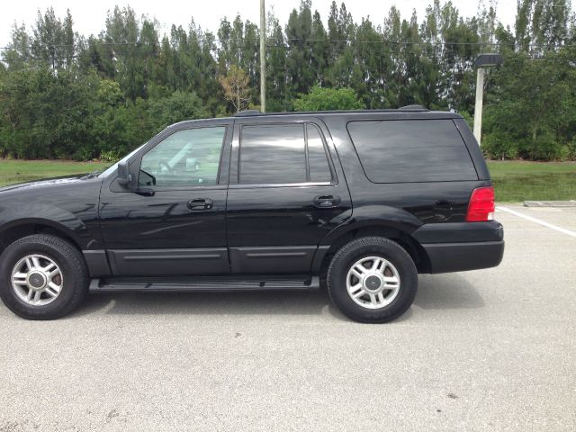 2003 Ford Expedition 2dr HB Man Spec