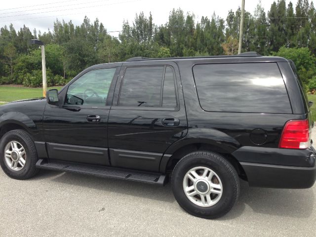 2003 Ford Expedition 2dr HB Man Spec