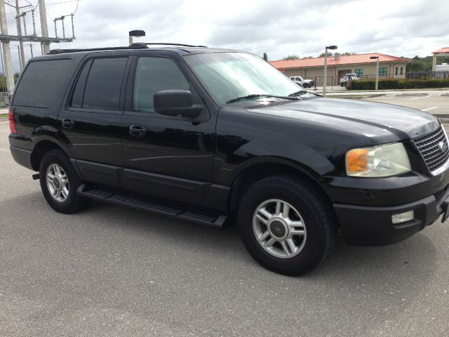 2003 Ford Expedition 2dr HB Man Spec