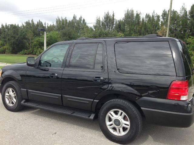 2003 Ford Expedition 2dr HB Man Spec