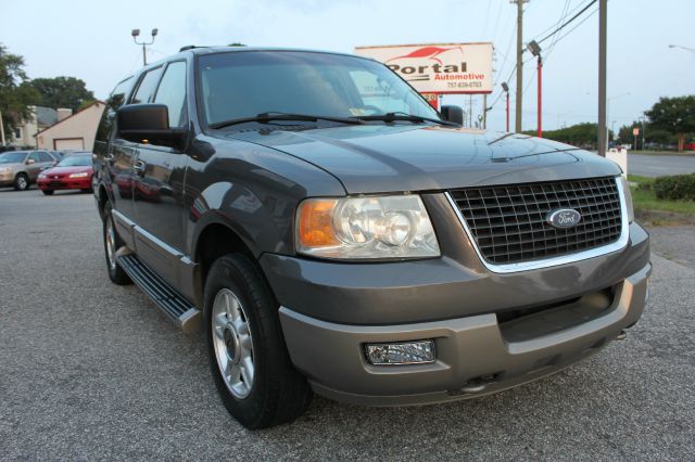 2003 Ford Expedition MOON BOSE Quads