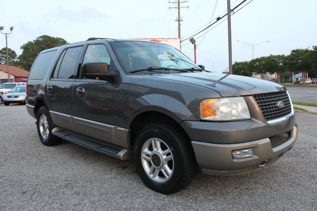 2003 Ford Expedition MOON BOSE Quads