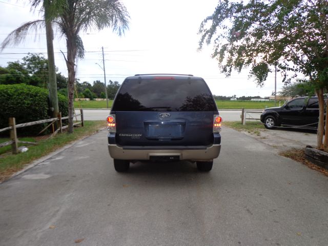 2003 Ford Expedition 2dr HB Man Spec