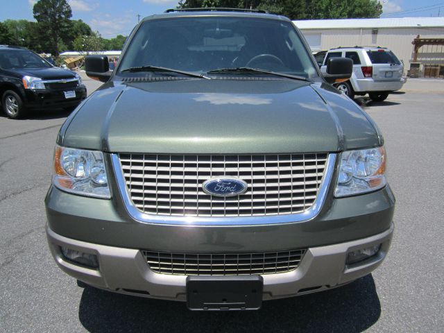 2004 Ford Expedition MOON BOSE Quads