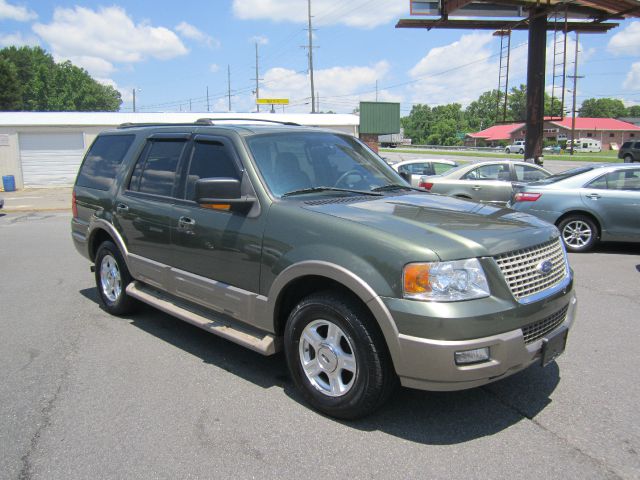 2004 Ford Expedition MOON BOSE Quads