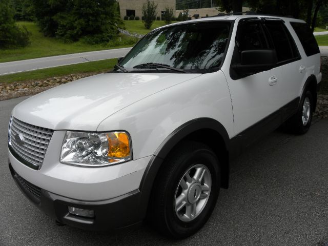 2004 Ford Expedition MOON BOSE Quads