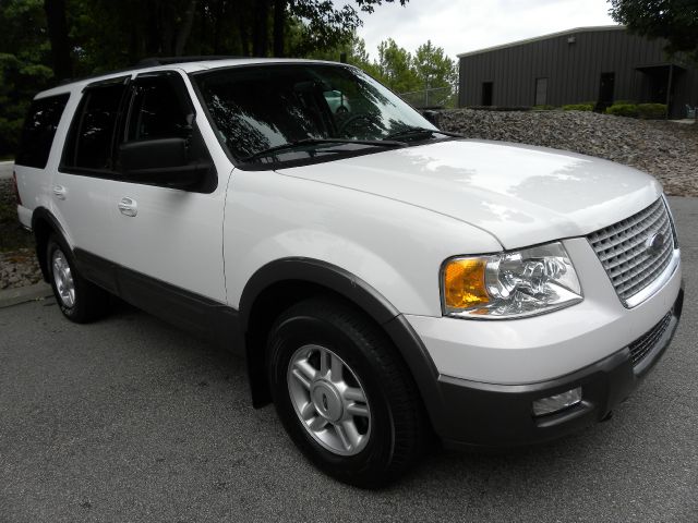 2004 Ford Expedition MOON BOSE Quads