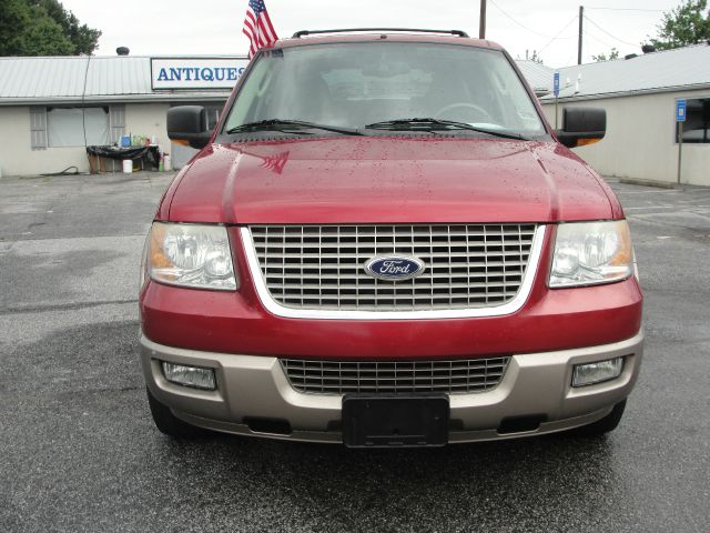 2004 Ford Expedition 2dr HB Man Spec