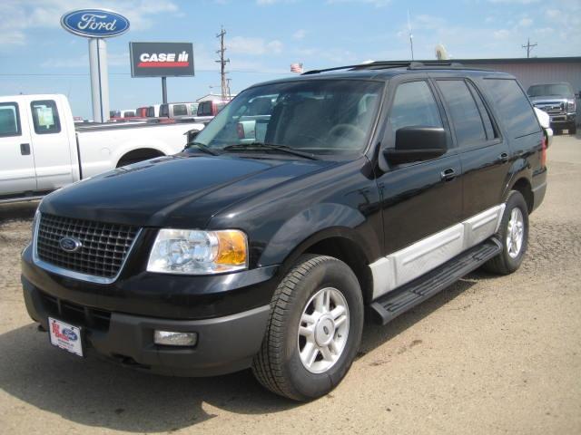 2004 Ford Expedition 4dr Sdn XLS (natl) Sedan