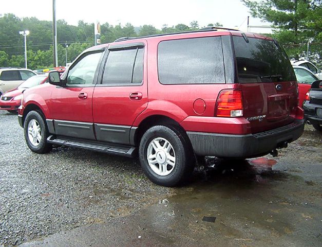 2004 Ford Expedition MOON BOSE Quads