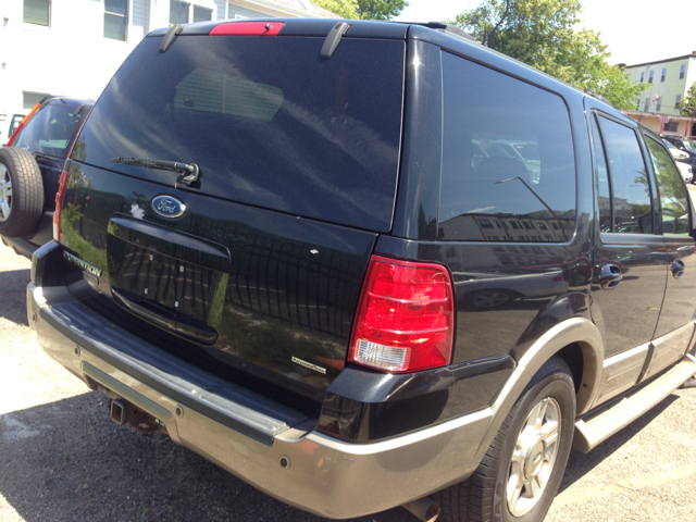 2004 Ford Expedition EX-L 4WD AT