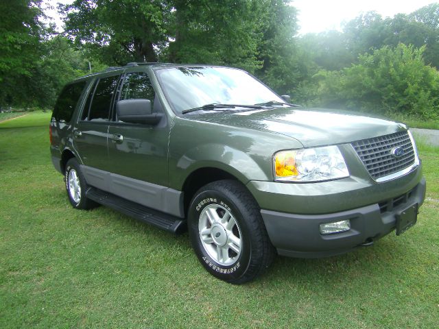 2004 Ford Expedition MOON BOSE Quads