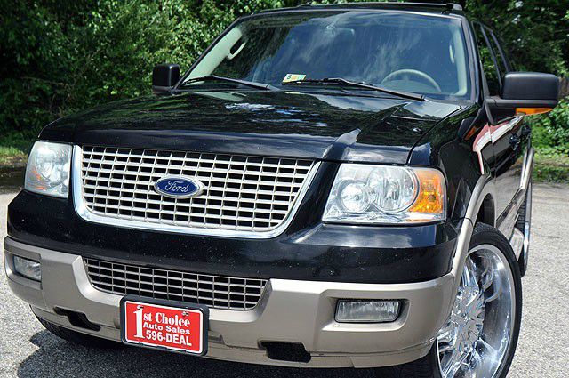 2004 Ford Expedition XL XLT Work Series