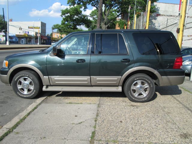 2004 Ford Expedition EX-L 4WD AT