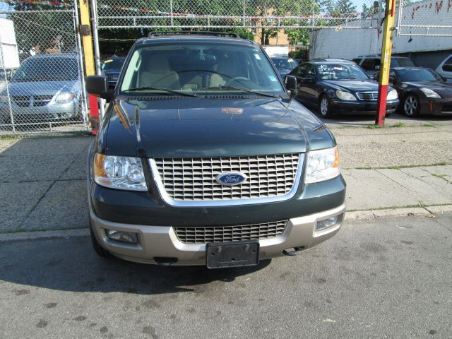 2004 Ford Expedition EX-L 4WD AT