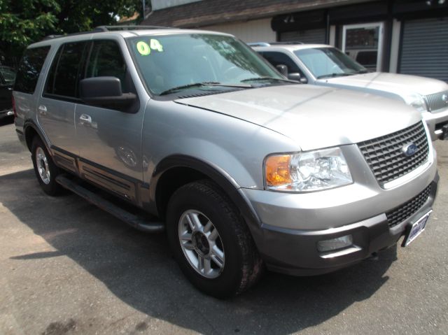 2004 Ford Expedition G37 Coupe 2D