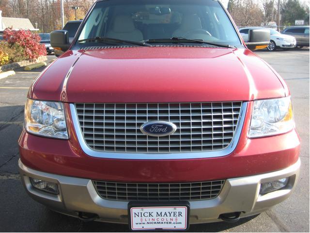 2004 Ford Expedition EX-L 4WD AT