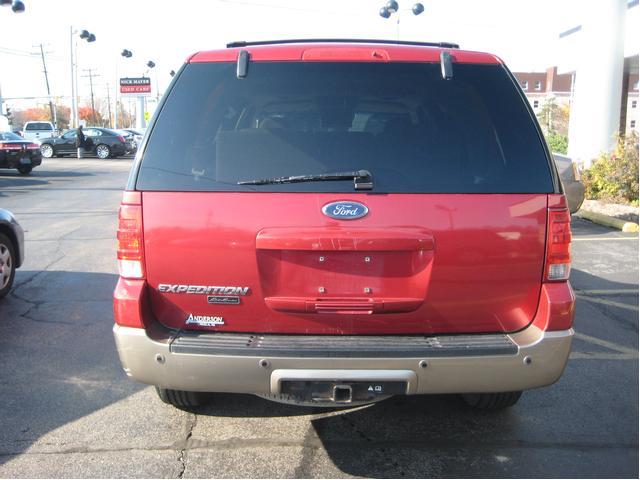 2004 Ford Expedition EX-L 4WD AT