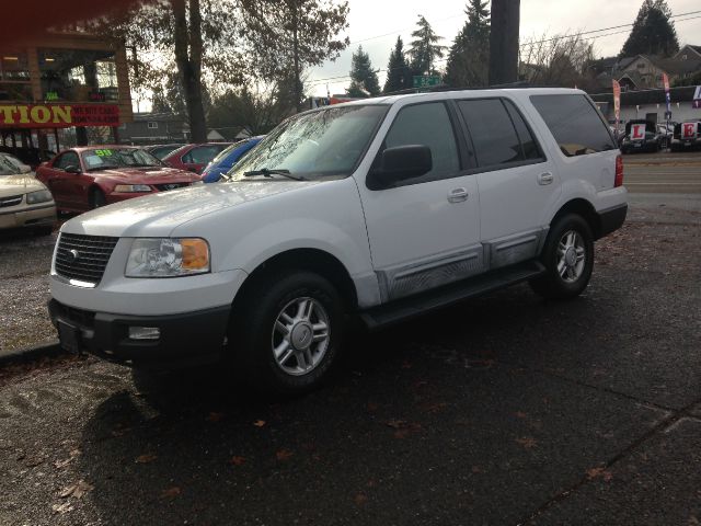 2004 Ford Expedition MOON BOSE Quads