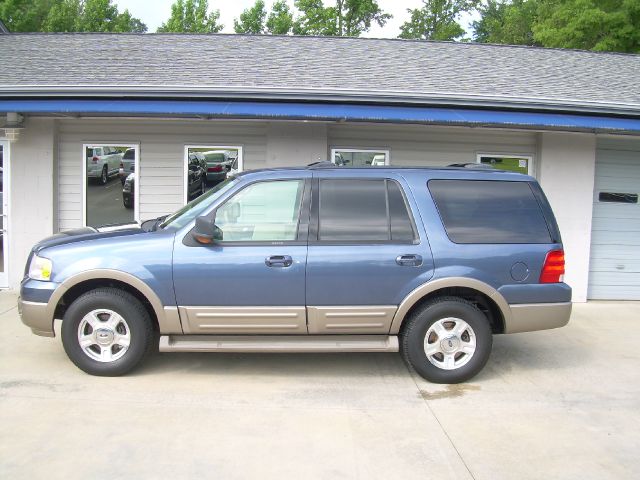 2004 Ford Expedition MOON BOSE Quads