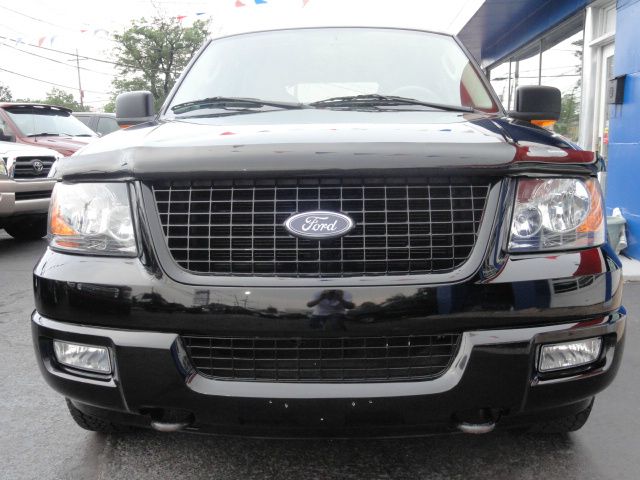 2004 Ford Expedition EX-L 4WD AT