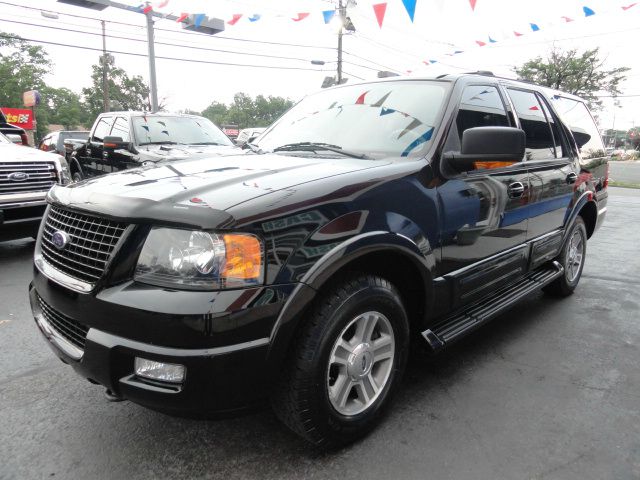 2004 Ford Expedition EX-L 4WD AT