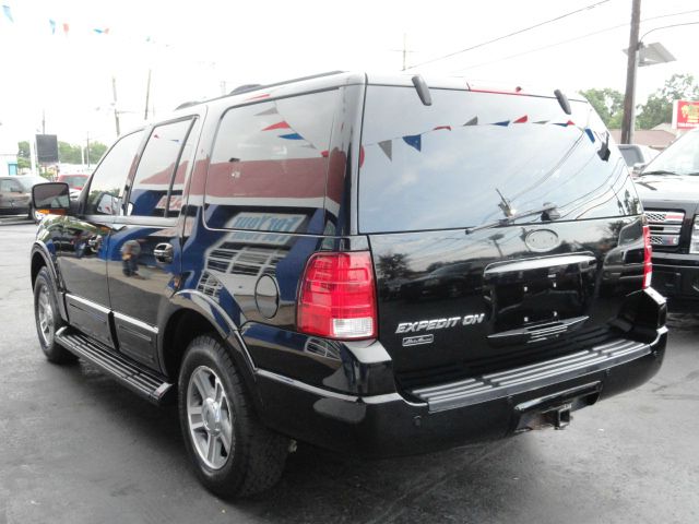 2004 Ford Expedition EX-L 4WD AT