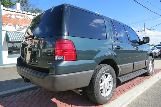 2004 Ford Expedition MOON BOSE Quads