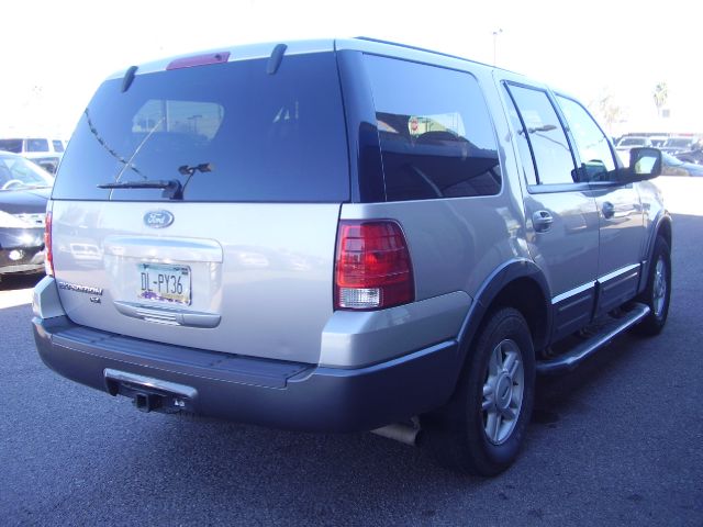 2004 Ford Expedition MOON BOSE Quads