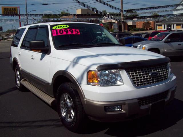 2004 Ford Expedition Touring Sedan