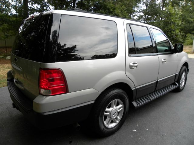 2004 Ford Expedition Coupe 2D Premium -sport Package