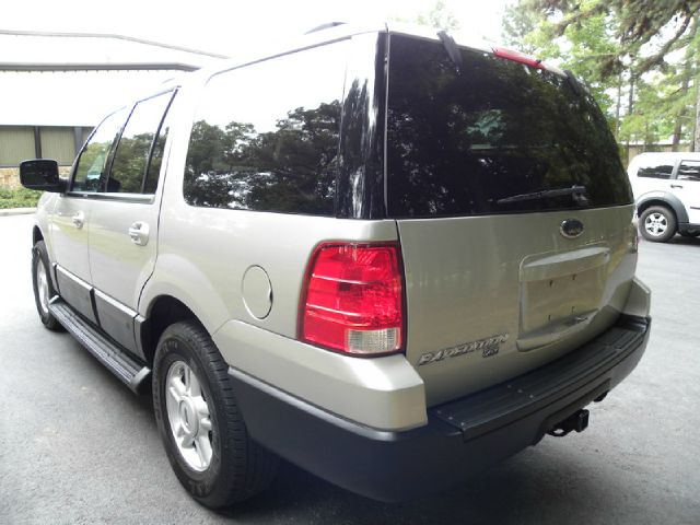 2004 Ford Expedition Coupe 2D Premium -sport Package