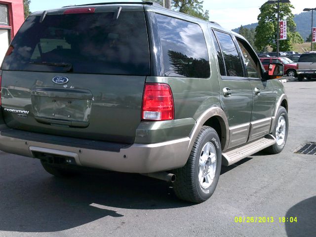 2004 Ford Expedition EX-L 4WD AT